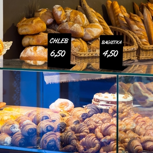 Zdjęcie produktu Cenówki kredowe stojące z logo i nazwami produktów A7 pionowe – zestaw 50 sztuk elegancka tabliczka do restauracji sklepu gastronomi i eventów 3